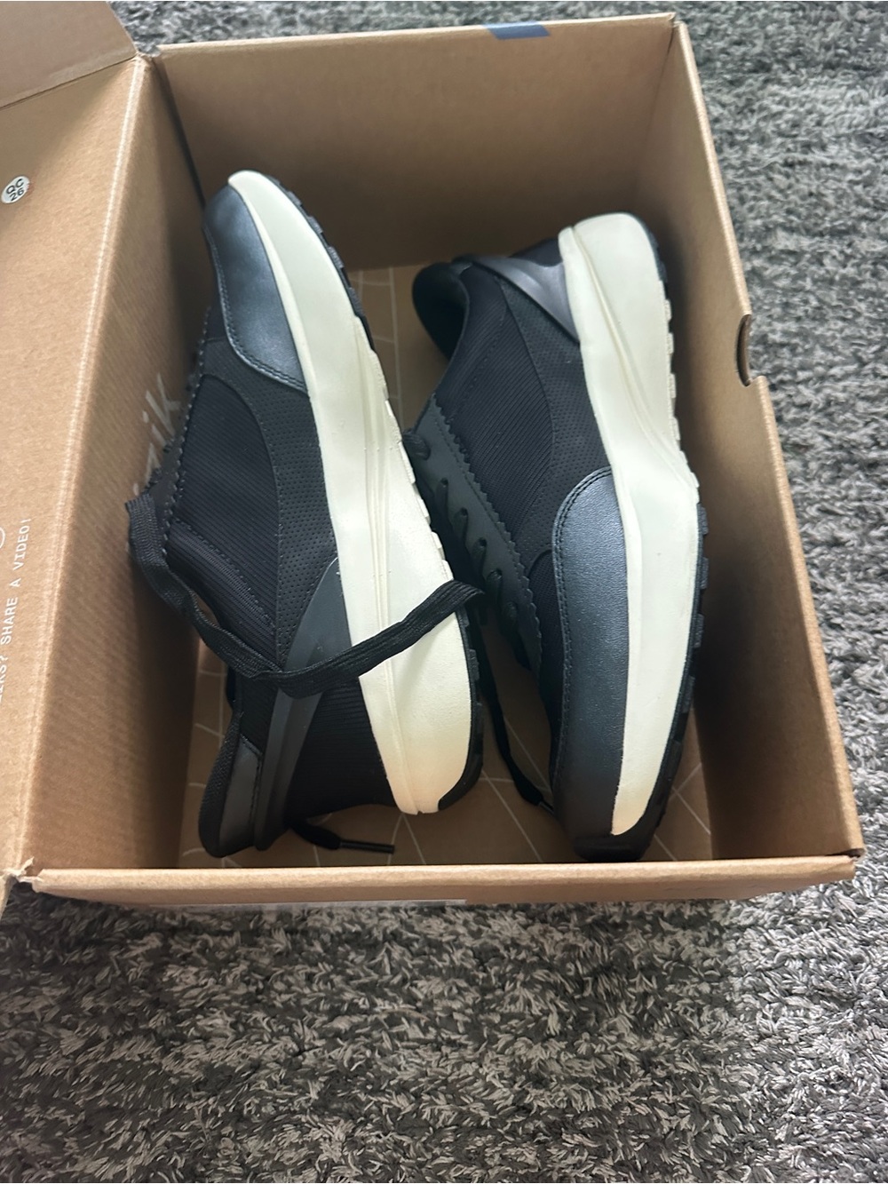 Women’s Black and Cream Lightweight Casual Sneakers